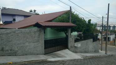 Casas - tima Casa de Alvenaria Livre de Cheias.